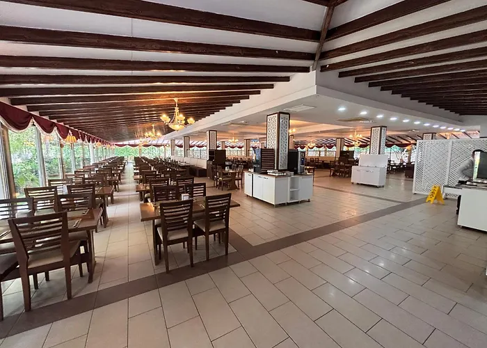 מלון Grand Mir'amor Hotel&spa קמר