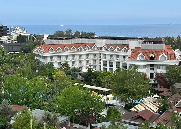 מלון Grand Mir'amor Hotel&spa קמר