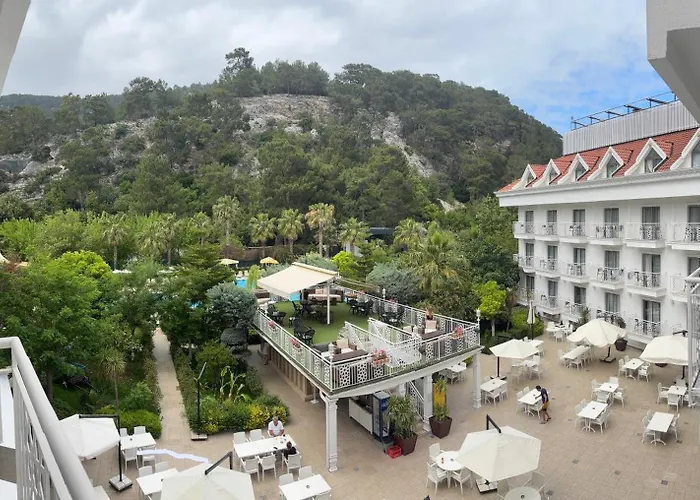 מלון Grand Mir'amor Hotel&spa 5*