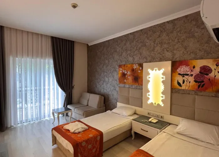 Grand Mir'amor Hotel&spa מלון 5*